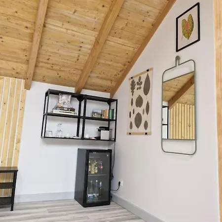 In The Attic With Private Bathroom Бухарест