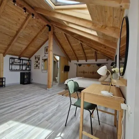 In The Attic With Private Bathroom *